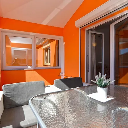 Zlata 2222 Appartement