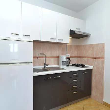 Appartement Zlata 2222 *