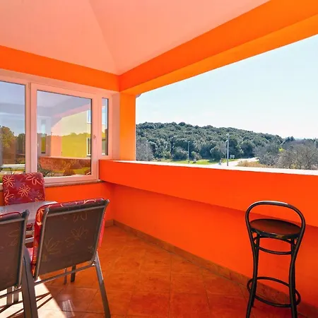 아파트 Zlata 2222 풀라