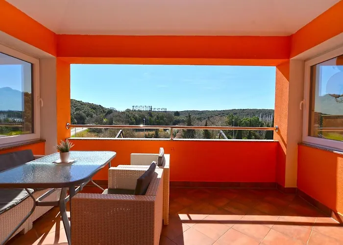 Zlata 2222 Apartman Pula