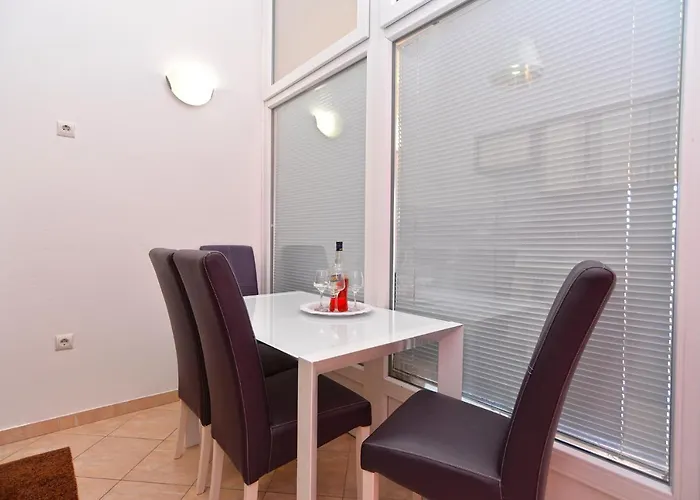 Apartment Zlata 2222